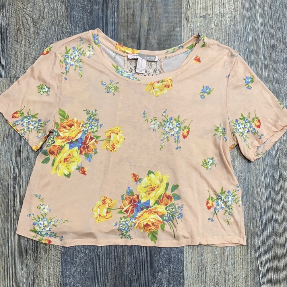 Forever 21 pink floral crop top